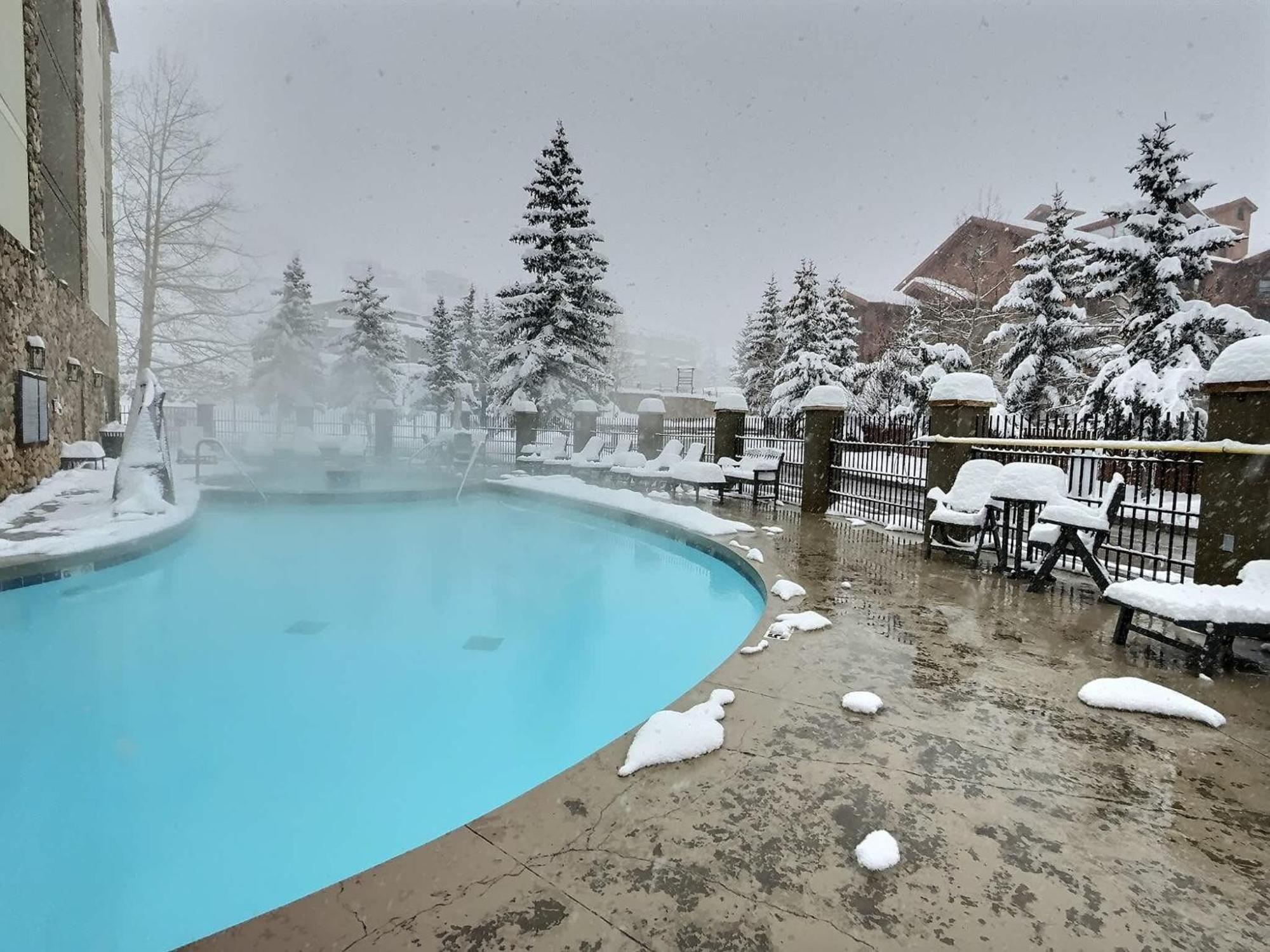 마운트크레스티드부트 1Bd 272 Perfect Location With Pool 빌라 외부 사진